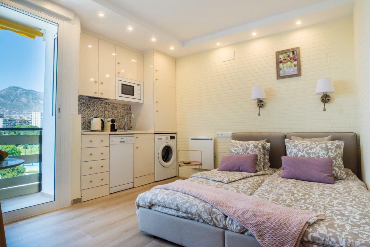 شقة Benalmadena Top Floor Studio المظهر الخارجي الصورة