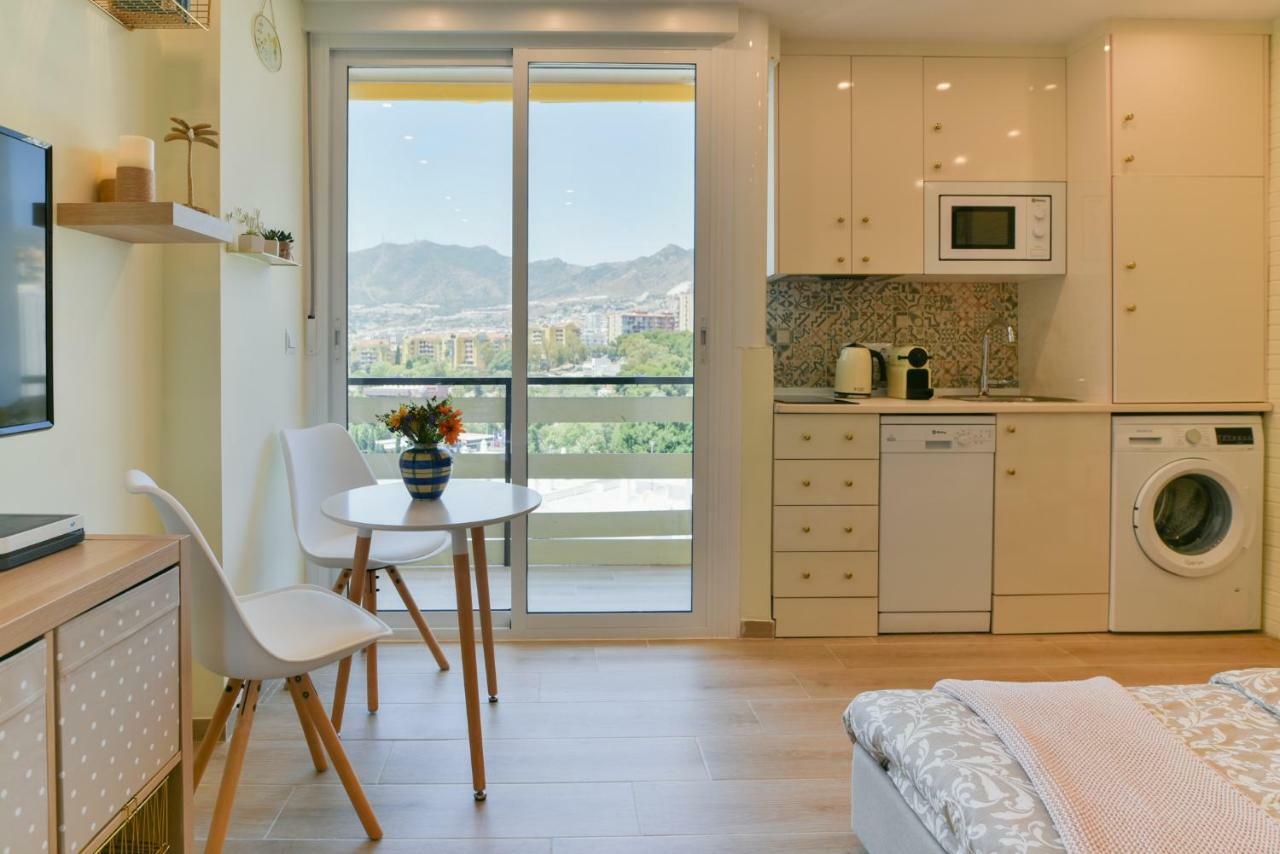 شقة Benalmadena Top Floor Studio المظهر الخارجي الصورة